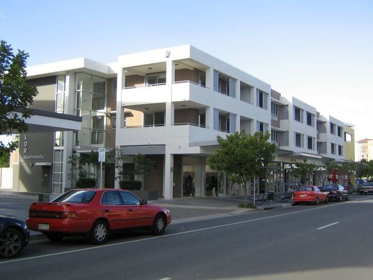 Click to view all images 15 Lake Street Varsity Lakes QLD 4227 - Image 3