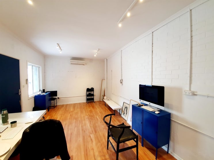 Click to view all images 24 Cadogan Street Marrickville NSW 2204 - Image 3