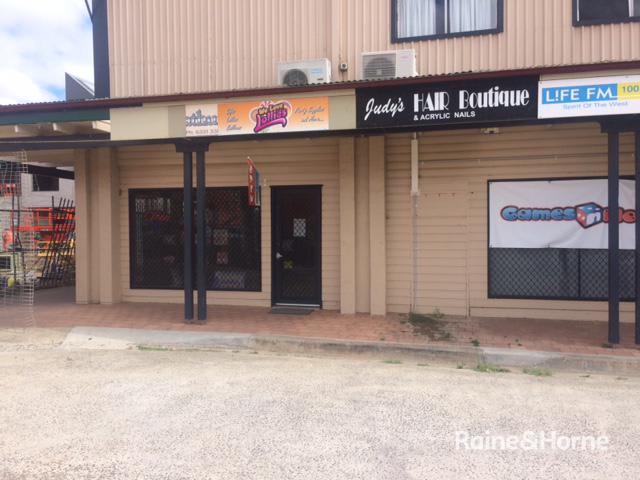 Click to view all images 8 and 9 /62 George Street Bathurst NSW 2795 - Image 1