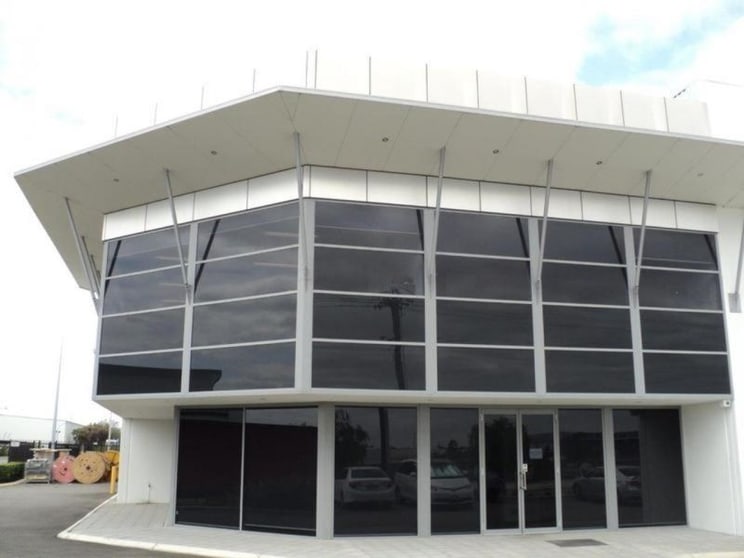 Click to view all images 1 Modal Crescent Canning Vale WA 6155 - Image 1