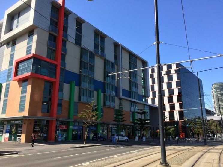 Click to view all images Docklands VIC 3008 - Image 1