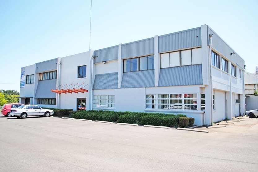 Click to view all images T3, 218 Anzac Avenue Toowoomba City QLD 4350 - Image 1