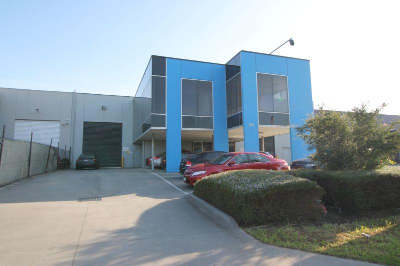 Click to view all images 33 Marni Street Dandenong VIC 3175 - Image 2