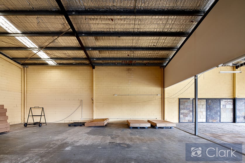 Click to view all images 6 Gladstone Street Warragul VIC 3820 - Image 3
