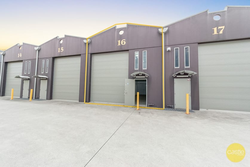Click to view all images 16/3 Frost Drive Mayfield West NSW 2304 - Image 1