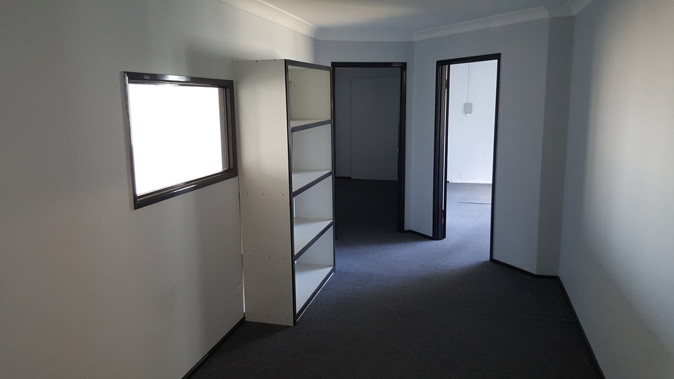 Click to view all images 6a/9 Frinton Street Southport QLD 4215 - Image 3