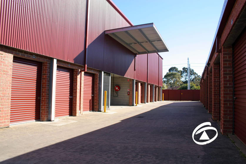 Click to view all images 100 Enterprise Avenue Berwick VIC 3806 - Image 2