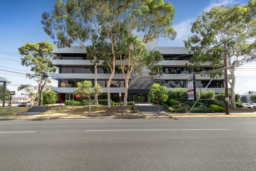 Click to view all images 541 Blackburn Road Mount Waverley VIC 3149 - Image 1