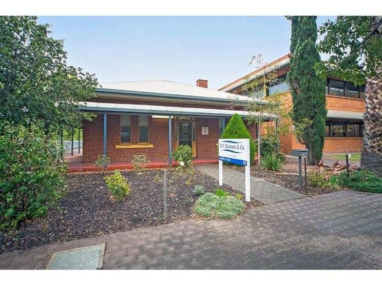 Click to view all images 60 Orsmond Street Hindmarsh SA 5007 - Image 2