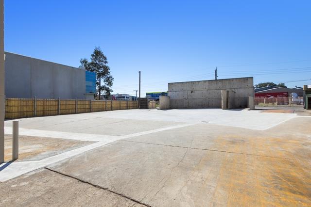 Click to view all images Moorebank NSW 2170 - Image 1