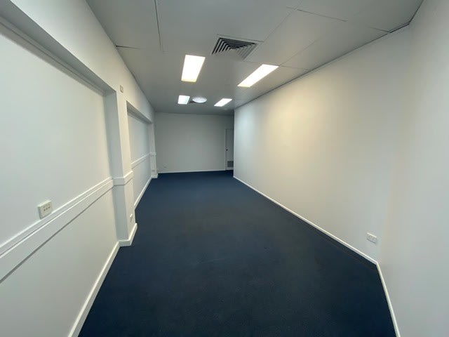 Click to view all images Suite 9/121 Boundary Road East Paget QLD 4740 - Image 2