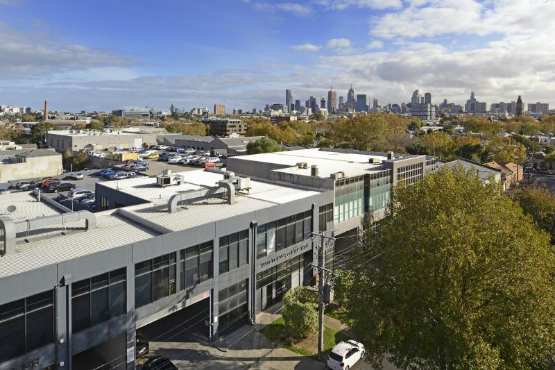 Click to view all images 7 Harper Street Abbotsford VIC 3067 - Image 2