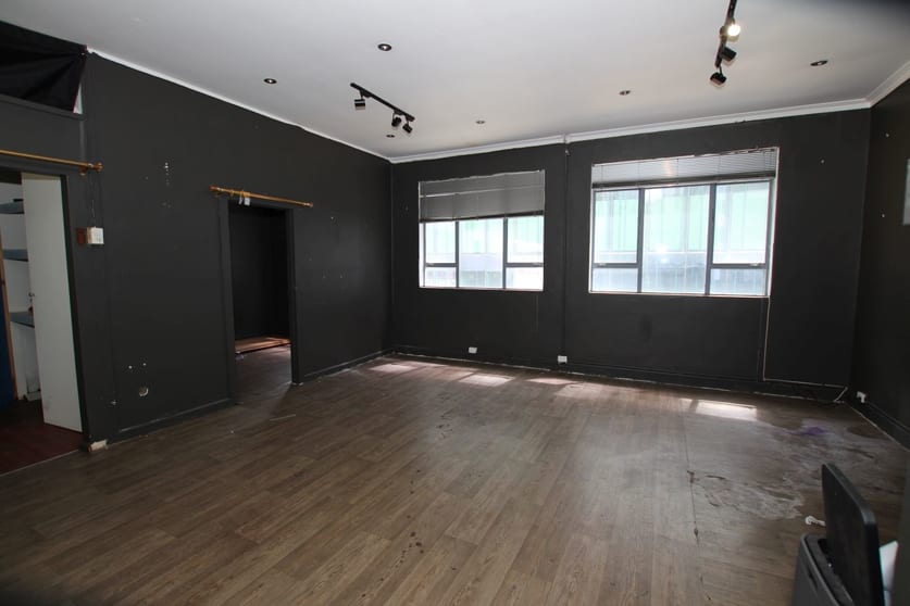 Click to view all images Level 2 Front 38-40 Little Latrobe Street Melbourne VIC 3000 - Image 3