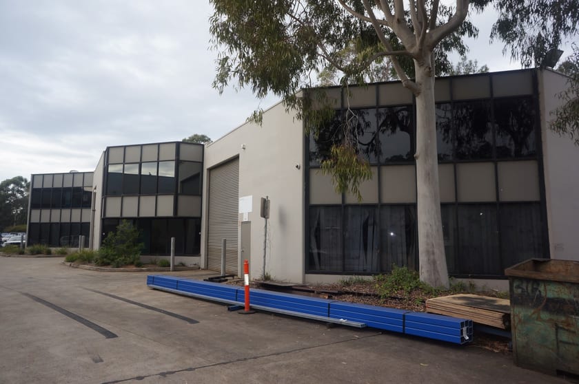 Click to view all images 29 Helles Avenue Moorebank NSW 2170 - Image 3