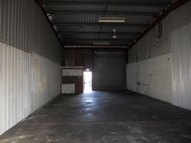 Click to view all images Clontarf QLD 4019 - Image 3