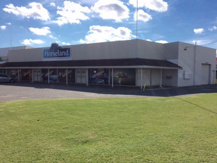 Click to view all images 5 & 6/1862 Albany Highway Maddington WA 6109 - Image 3