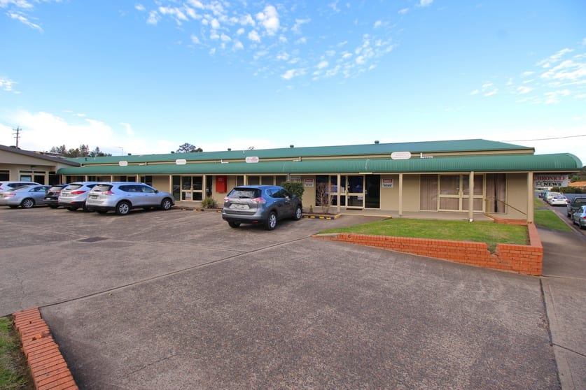 Click to view all images Shop 4/6 Market Lane Muswellbrook NSW 2333 - Image 1