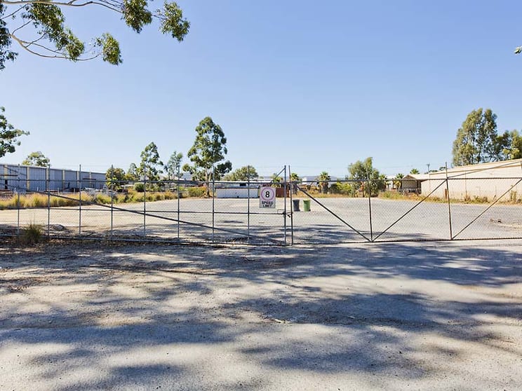Click to view all images 6 Caruso Court Maddington WA 6109 - Image 1