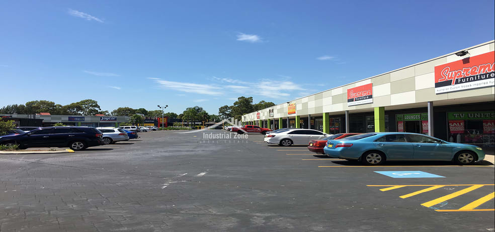 Click to view all images 11/1 Sappho Road Warwick Farm NSW 2170 - Image 2