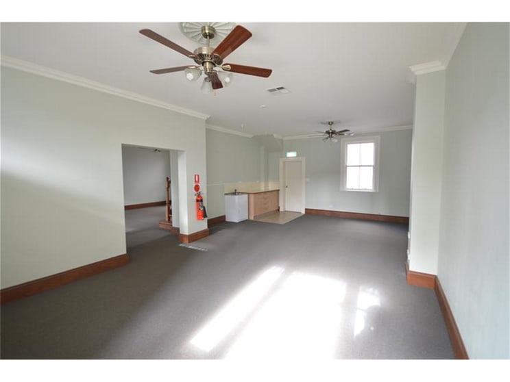 Click to view all images 737-739 Hunter Street Newcastle West NSW 2302 - Image 3