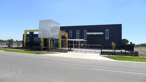 Click to view all images 30 Babbage Drive Dandenong VIC 3175 - Image 1