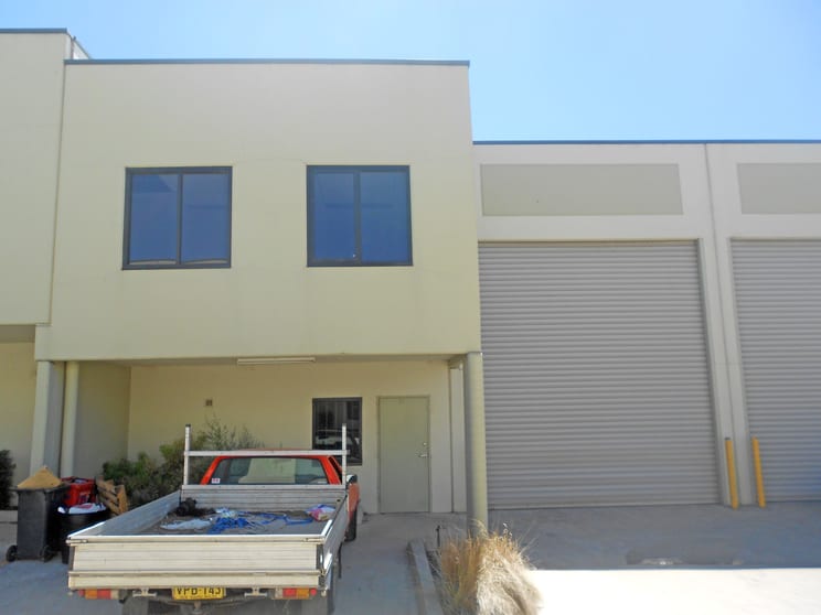 Click to view all images 12/8-10 Technology Drive Appin NSW 2560 - Image 2