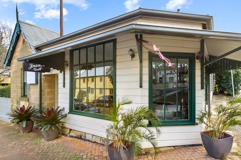 Click to view all images Restaurant/54 Alexandra Street Hunters Hill NSW 2110 - Image 1