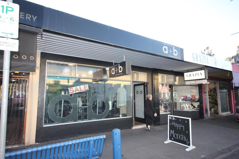 Click to view all images 23 Pratt Street Moonee Ponds VIC 3039 - Image 3