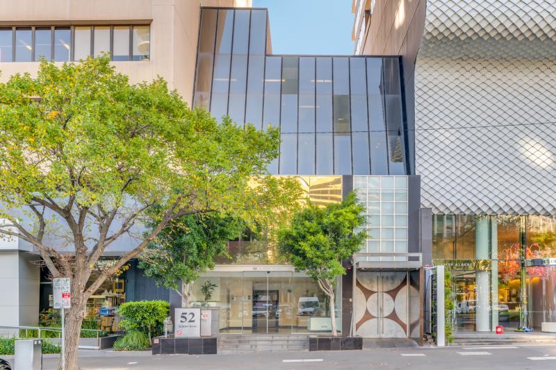 Click to view all images 52 Albert Road South Melbourne VIC 3205 - Image 1