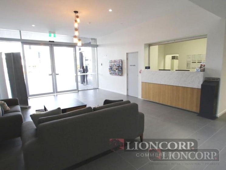 Click to view all images Woolloongabba QLD 4102 - Image 2