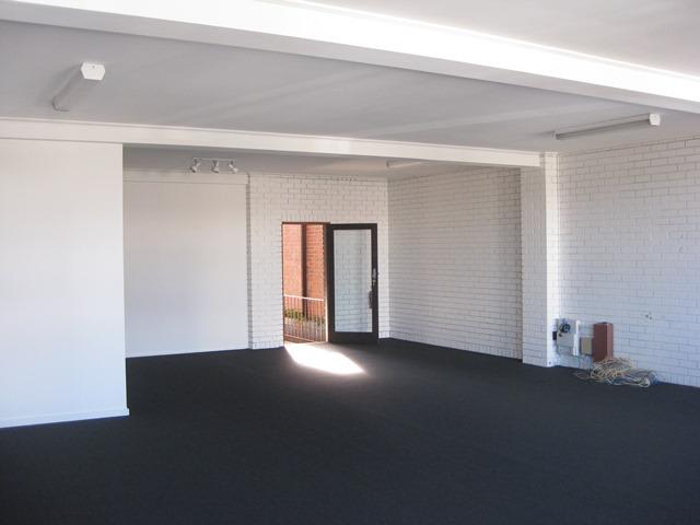 Click to view all images Suite 5/589 Malvern Road Toorak VIC 3142 - Image 2