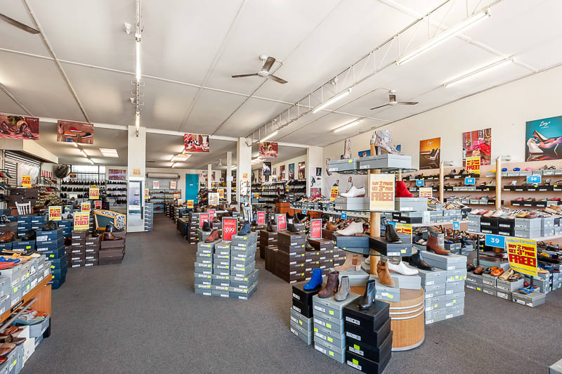 Click to view all images 1 Springvale Road Springvale VIC 3171 - Image 3