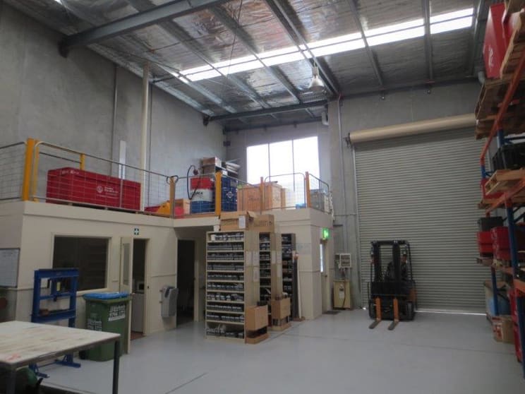 Click to view all images 16/97-107 Canterbury Road Kilsyth VIC 3137 - Image 3