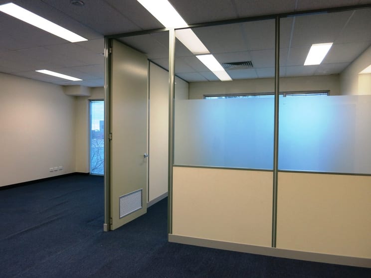 Click to view all images 3C/117 Hall Road Carrum Downs VIC 3201 - Image 3