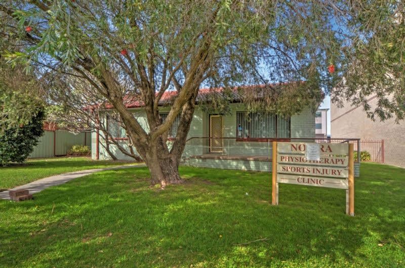 Click to view all images 1 McGrath Avenue Nowra NSW 2541 - Image 1