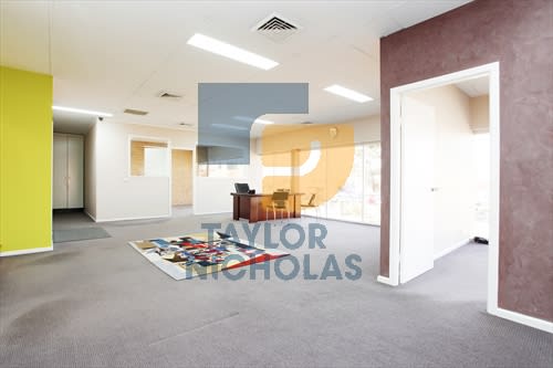 Click to view all images 14 Rowood Road Prospect NSW 2148 - Image 2