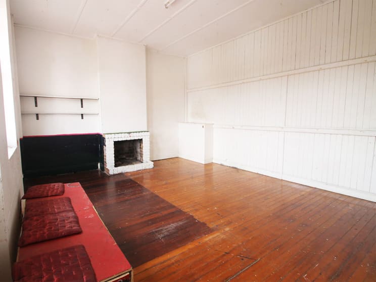 Click to view all images 488C Ruthven Street Toowoomba City QLD 4350 - Image 1