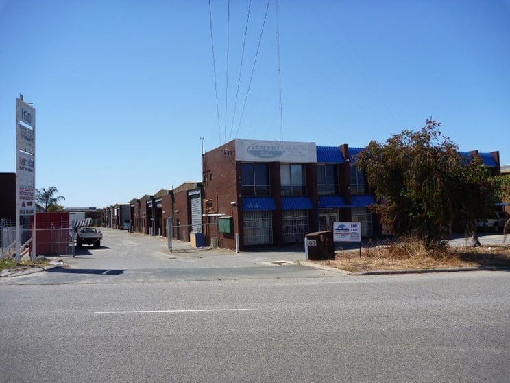 4/160 Beechboro Road Bayswater WA 6053 - Image 2