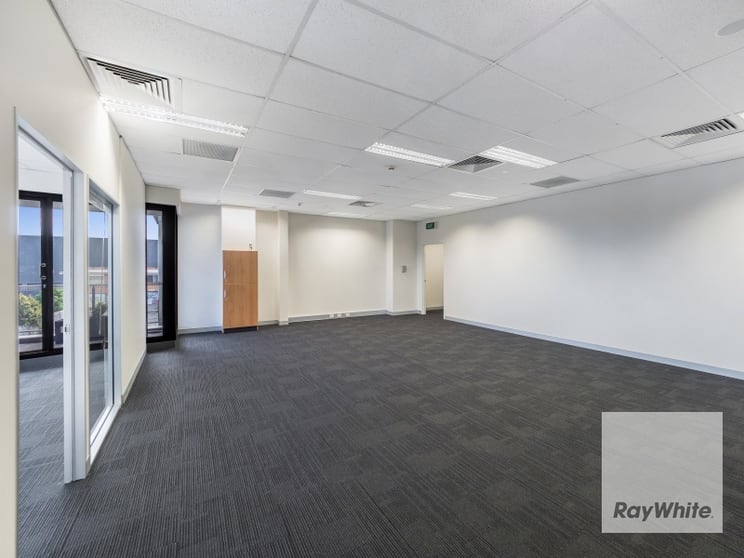 Click to view all images 21/42-44 King Street Caboolture QLD 4510 - Image 3