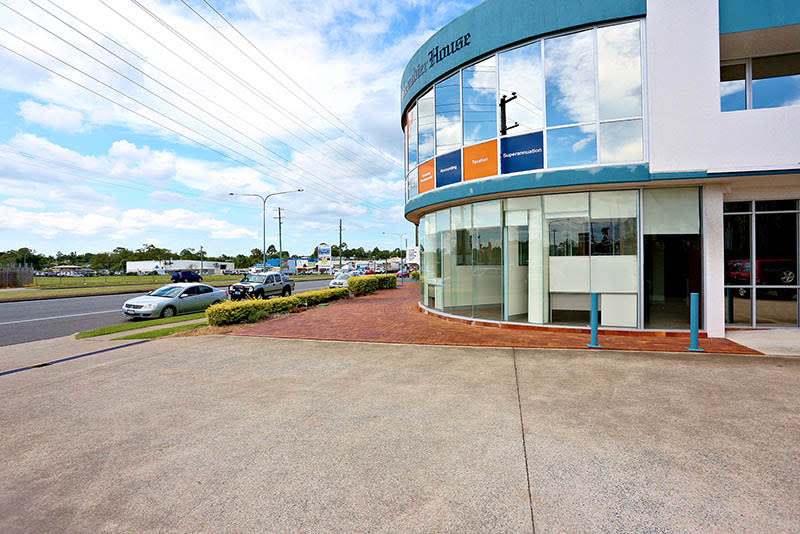 Click to view all images 1a/260 Morayfield Road Morayfield QLD 4506 - Image 3