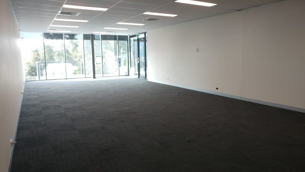 Click to view all images 11/99-101 Western Avenue Tullamarine VIC 3043 - Image 3