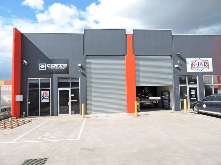 Click to view all images 2/11a Elm Park Drive Hoppers Crossing VIC 3029 - Image 1
