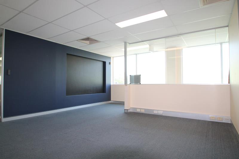 Click to view all images 165 Kelvin Grove Road Kelvin Grove QLD 4059 - Image 1