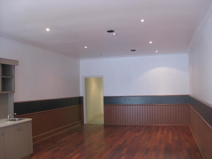 Click to view all images 848 Sydney Road Brunswick VIC 3056 - Image 3