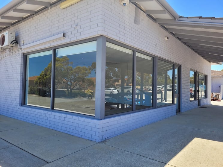 11 Koorana Road Mullaloo WA 6027 - Image 1
