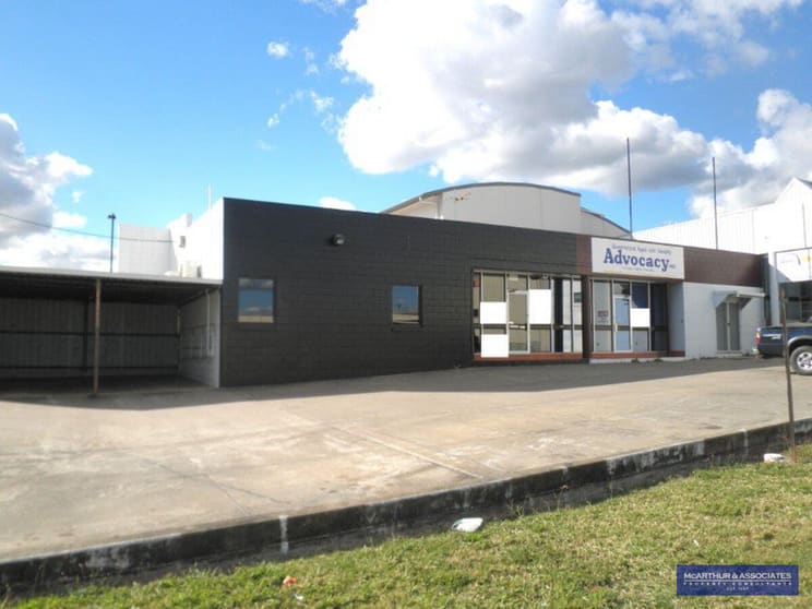 Click to view all images Berserker QLD 4701 - Image 1
