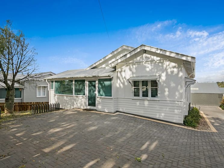 Click to view all images 134 Mort Street Toowoomba City QLD 4350 - Image 1