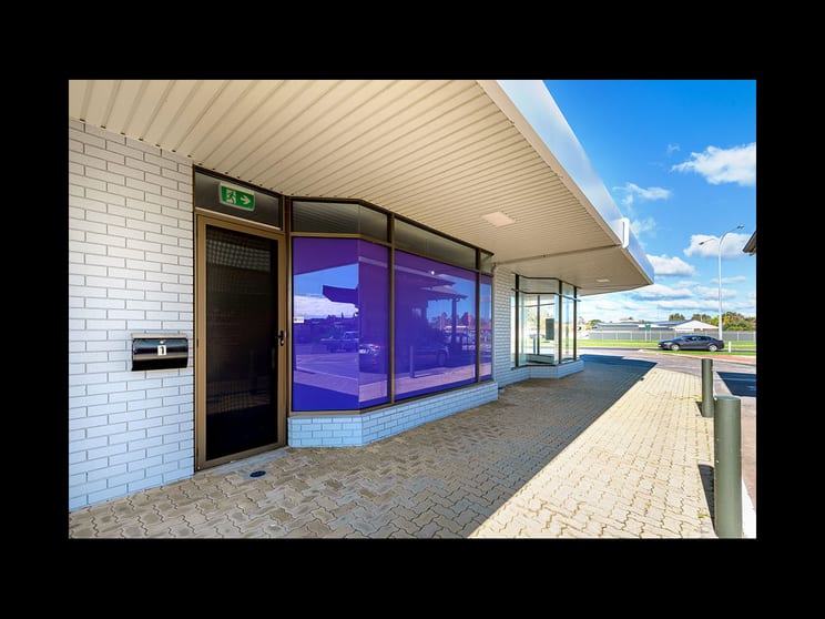 Click to view all images Shop 1/Lot 65 Sandridge Road East Bunbury WA 6230 - Image 3