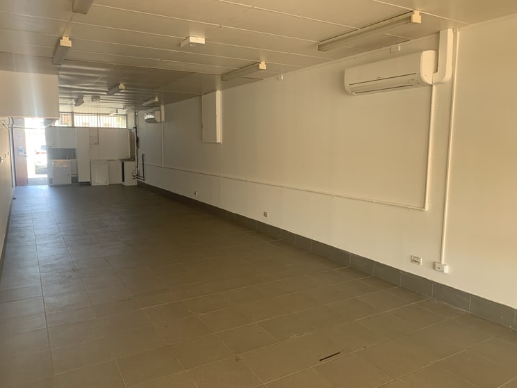 Click to view all images 7/125 Old Cleveland Road Capalaba QLD 4157 - Image 2