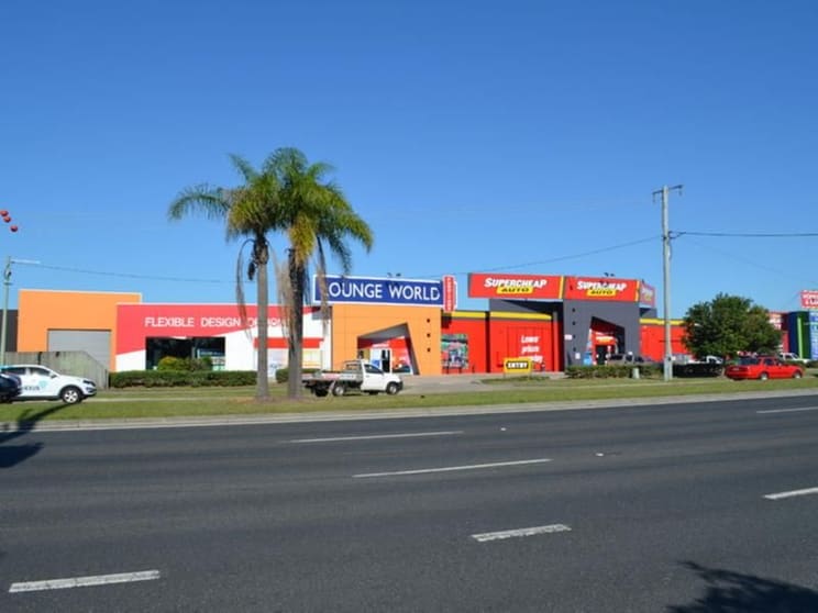 Click to view all images 26 Nicklin Way Minyama QLD 4575 - Image 3